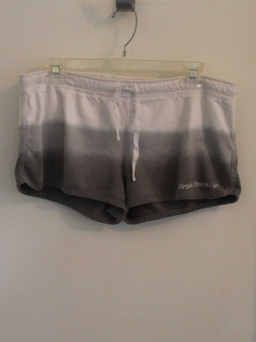 Women's gray-to-white ombre dip-dye athletic lounge shorts
